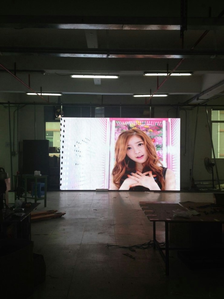 실내용 - 진주웨딩홀에 설치될 6mm 전광판