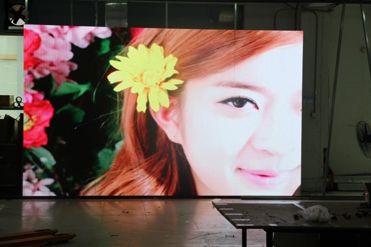 실내용 - 진주웨딩홀에 설치될 6mm 전광판