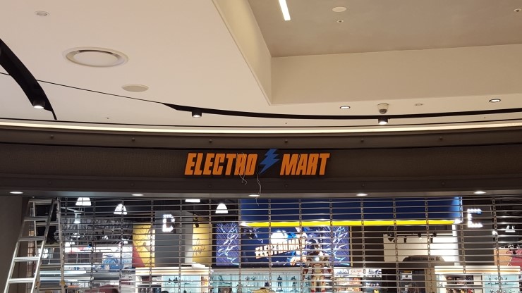 실내용 - 부산 센텀시티내 E-MART 전광판 설치