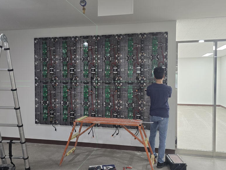 창원웨딩홀2.5mm설치